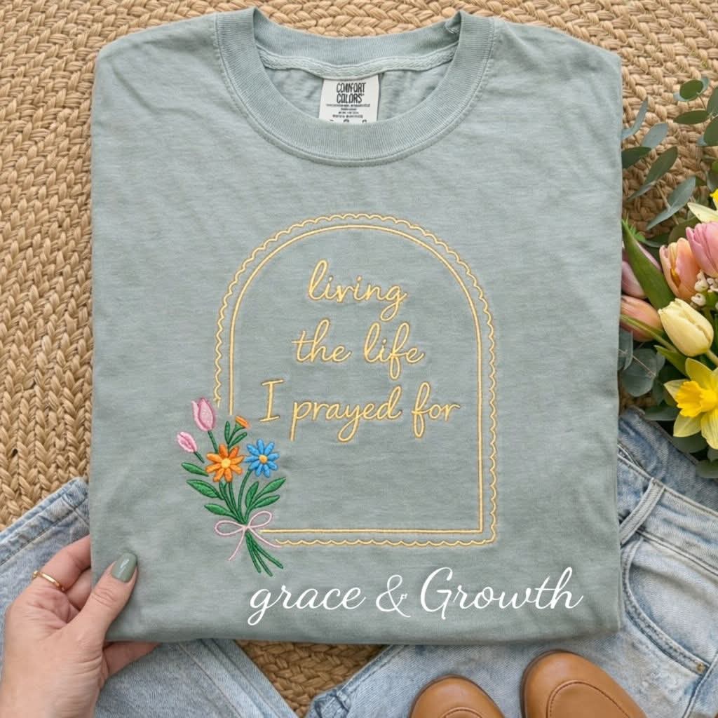 Living the life EMBROIDERED Tee